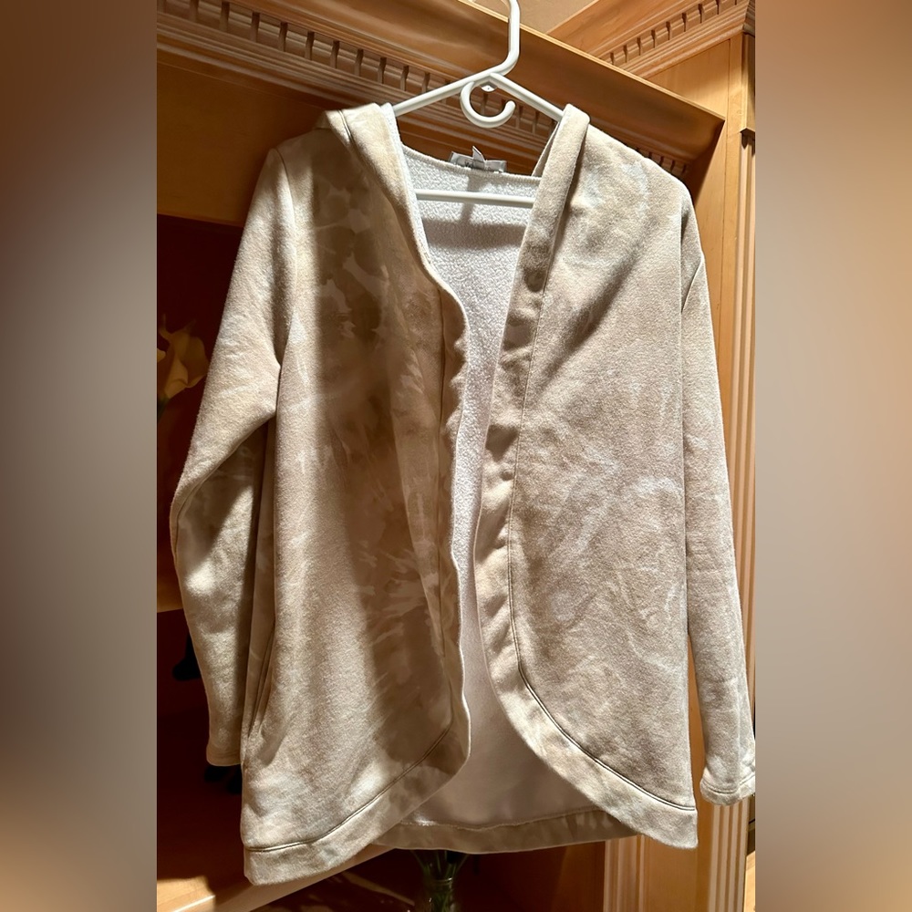 Women’s Tie Dye Fleece Cardigan EUC!